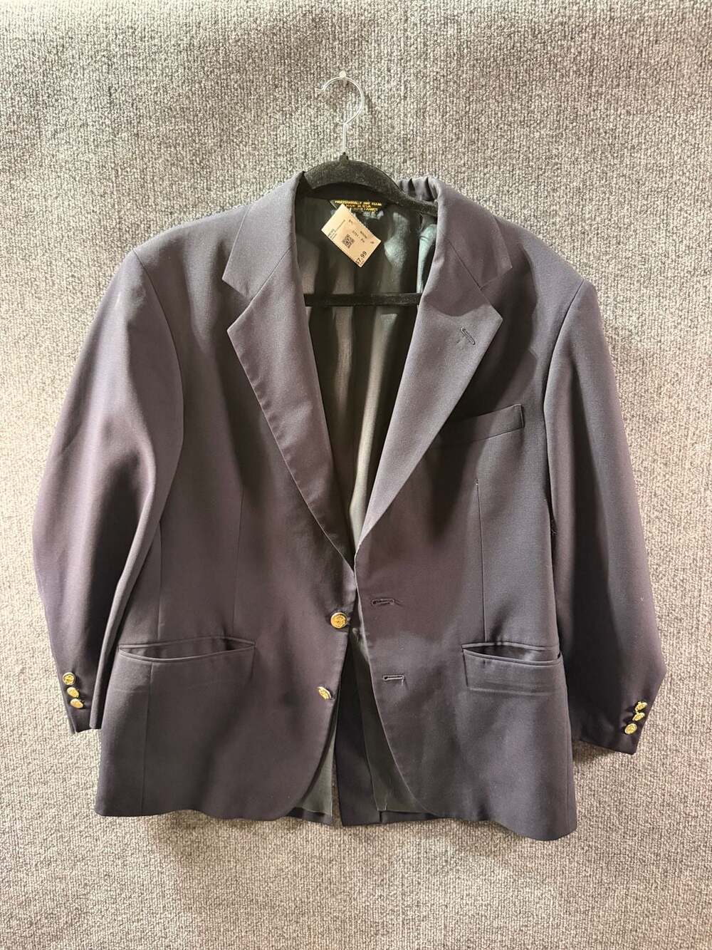 Botany 500 Vintage Men's Navy Blue Blazer with Gold Crest Buttons